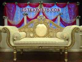 WEDDI NG GOLDEN LOVE SEATER