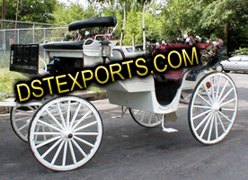 NEW WHITE BLACK VICTORIA CARRIAGE