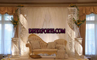 WEDDING CRYSTAL PILLAR STAGE WITH SOFA