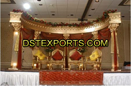 WEDDING LIGHTED PILLARS STAGE