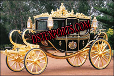 BEAUTIFUL GOLD ROYAL CARRIAGE