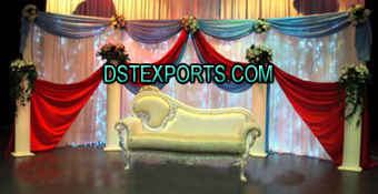 WEDDING LOVE SEATER STAGE