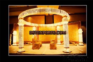 WEDDING GOLD LIGHTED CRYSTAL MANDAP