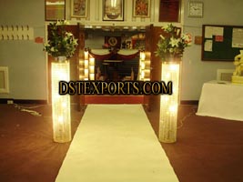 WEDDING DECOR CRYSTAL PILLARS