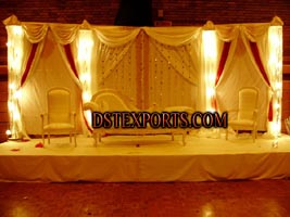 WEDDING GOLDEN LIGHTED STAGE