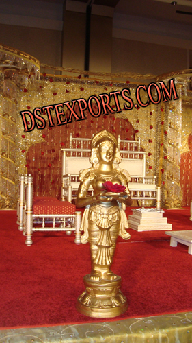 WEDDING GOLDEN DEEP LADY STATUE