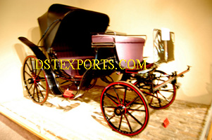 ANITQUE BLACK HORSE CARRIAGE