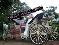 WEDDING NEW BRIDE VICTORIA CARRIAGE