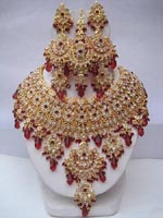 INDIAN WEDDING BRIDAL JEWELLERY