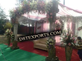 INDIAN WEDDING CRYSTAL PILLARS STAGE