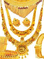 INDIAN WEDDING GOLDAN JEWELRY