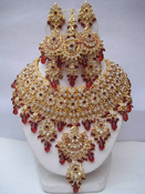INDIAN WEDDING BRIDAL JEWELERY