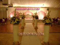 WEDDING AISLEWAY ROUND PILLARS