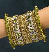 BRIDAL BEAUTIFUL WEDDING BANGLES