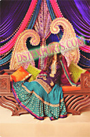 BEAUTIFUL NEW MUSLIM WEDDING STAGE
