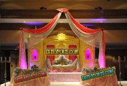 INDIAN WEDDING GOLD STAGE