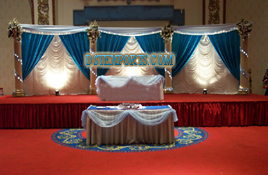 ENGLISH WEDDING WHITE BLUE STAGE
