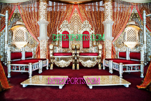 ROYAL GOLD CRYSTAL STAGE