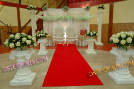 WEDDING WHITE ROMAN STAGE SET