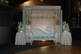 INDIAN WEDDING PEARL CRYSTAL STAGE
