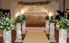 WEDDING AISLEWAY SILVER CRYSTAL PILLARS