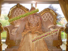 ASIAN WEDDING GOLDEN LOVE  SEATER