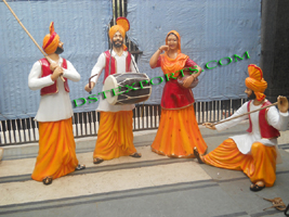 PUNJABI WEDDING BHANGRA STATUE