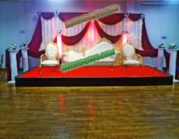 WEDDING STAGE GOLDEN ITALIAN SOFA