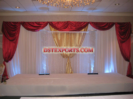 WEDDING STAGE HANGING CRYSTAL PILLARS