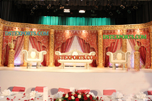 MUSLIM WEDDING GOLDEN STAGE SET