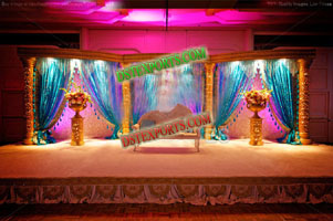 HINDU WEDDING GOLDEN STAGE SET