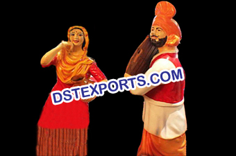 Punjabi Dancing Couple Statue