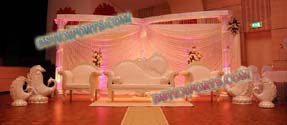 NEW WEDDING ROYAL STAGE