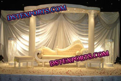 ENGLISH WEDDING STAGE SET