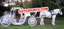 CINDERELLA LOVE HORSE CARRIAGE