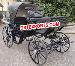 BLACK VICTORAI HORSE CARRIAGE