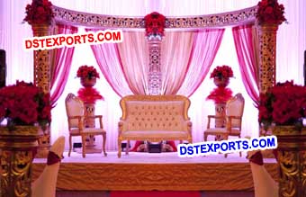 Golden Carved Pillar Reception stage