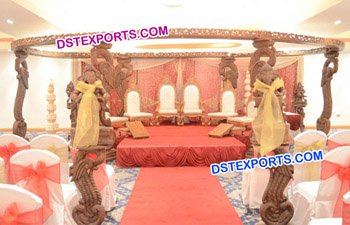 Mayuri Wooden Wedding Mandap