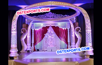 Radha Krishan Theme Wedding Mandap