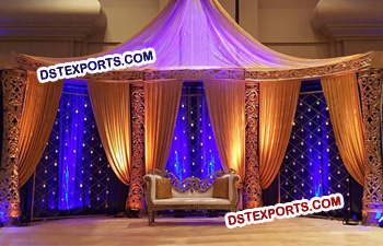 Golden Pillars Wedding Stage Decoration