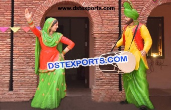 Beautiful Gidha Lady And Punjabi Dhol Wala Statue