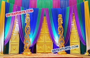 Beautiful Golden Wedding Stage