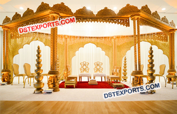 Stylish Wooden Carved Wedding Mandap