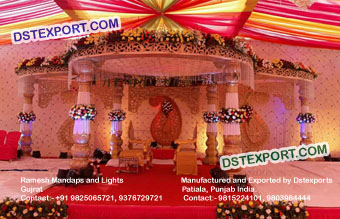 Stylish Gujrati Wedding Mandap