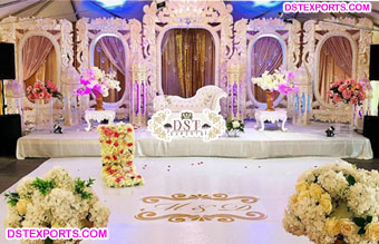 Sweetheart White Theme Wedding Stage Decor