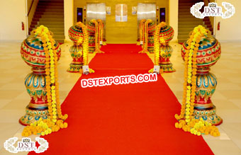 Decorative Pots/Matka For Wedding Walkway