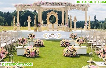 Marvelous Indian Wedding Outdoor Mandap