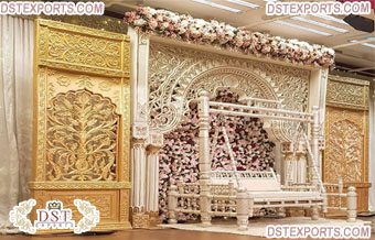 Rajwada Style Asian Wedding Stage Decor