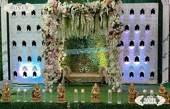 Elegant Look Wedding Stage Jharokha Candle Walls