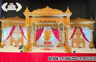 Traditional Style Wooden Mandap For Indian Wedding